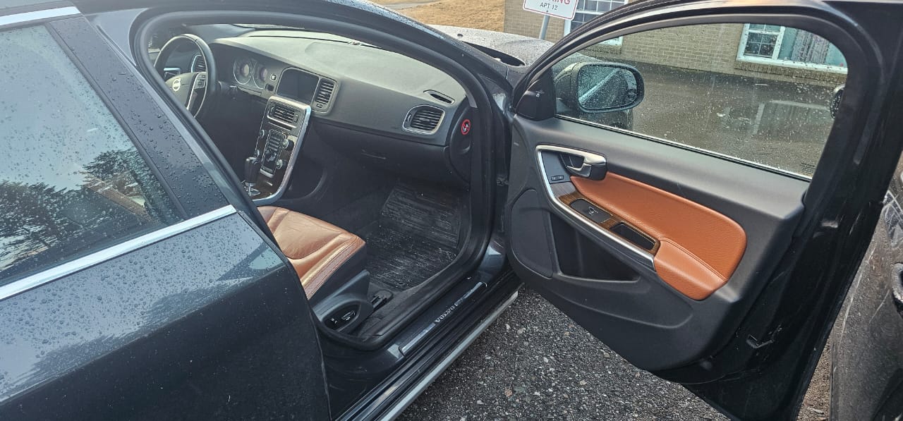 2012 Volvo s60 t5